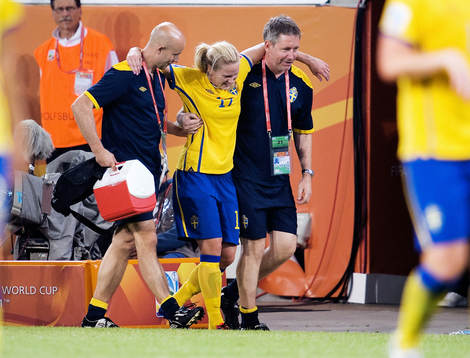 Lisa Dahlkvist, Sverige, skada