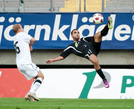 Stephane da Cruz, Un Käerjeng, Kari Arkivuo,  Häcken