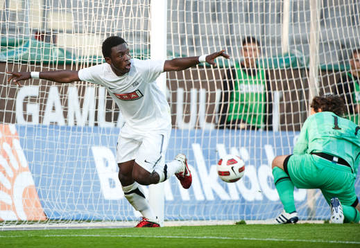 Majeed Waris, Häcken, gör 2-0, jubel