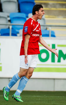 Agon Mehmeti, skriker ut sin frustration