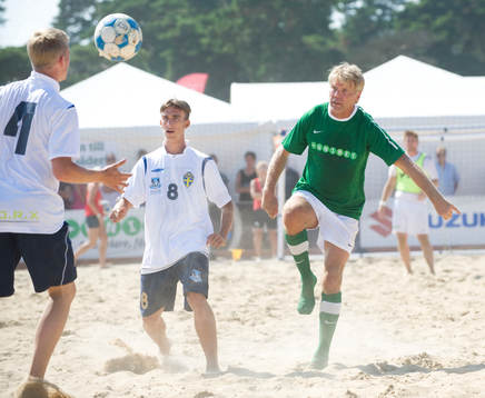 Fotboll, beachfotboll, kändislaget Unibet - Malmö