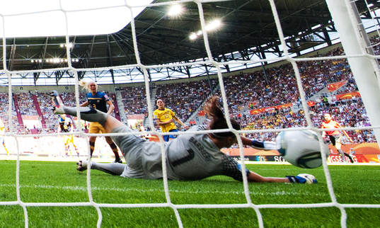 Therese Sjögran, Sverige, 1-0