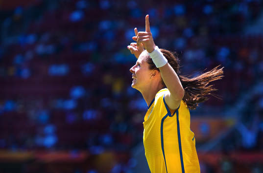 Lotta Schelin, Sverige, jubel