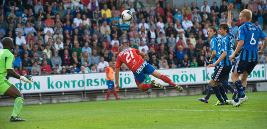 3-0, Christoffer Andersson, Helsingborg,  nickar med nacken