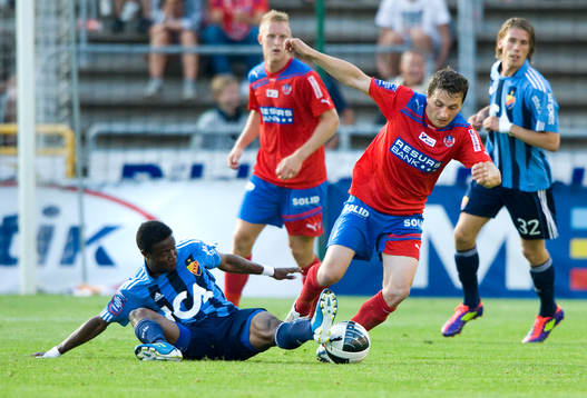 Ardian Gashi, Helsingborg och Kennedy Igboananike,