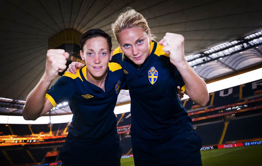 Therese Sjögran, Lisa Dahlkvist