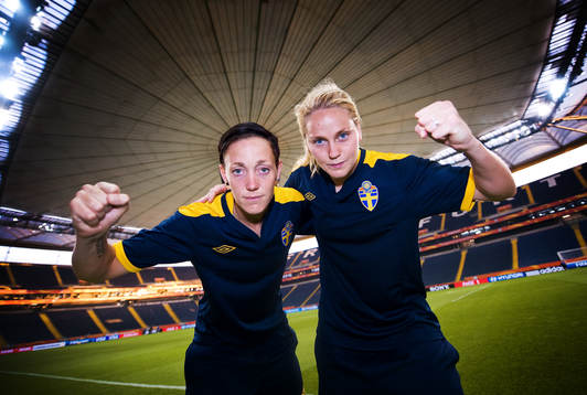 Therese Sjögran, Lisa Dahlkvist