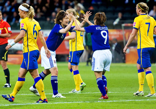 Nahomi Kawasumi, Japan, jubel. 1-1