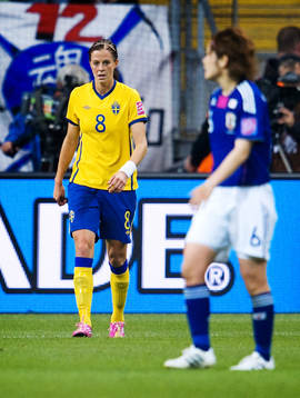 Lotta Schelin, Sverige
