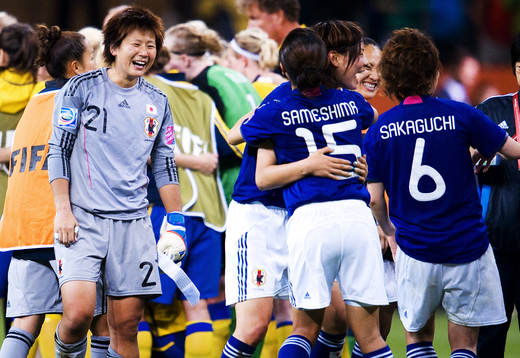 Ayumi Kaihori, målvakt, Japan, jubel