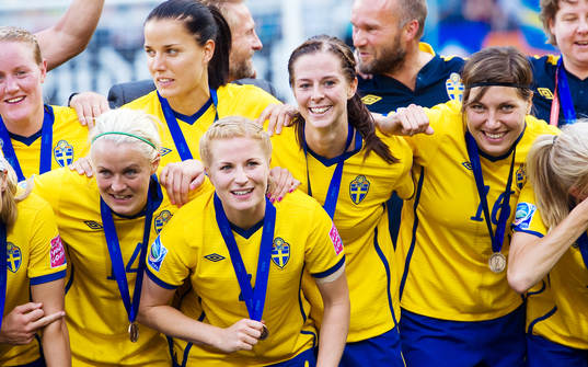 Josefine Öqvist, Annica Svensson, Lotta Schelin, Linda