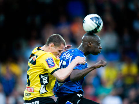 Jon Jönsson, Elfsborg och Joe Sise, Halmstad