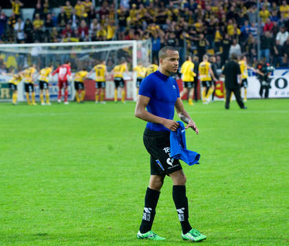 Elfsborg tackar fansen, medan Marcus Olsson, Halmstad,
