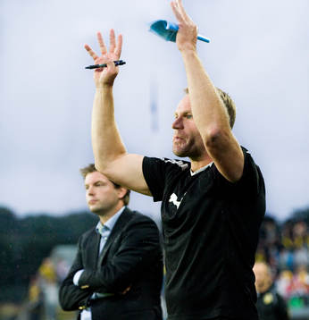 Jens Gustafsson och Torbjörn Arvidsson, tränare, Halmstad