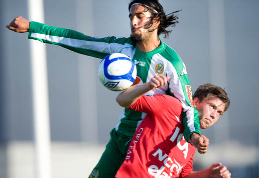 Sinan Ayranci, Hammarby, trycker till Karl-Johan Lindblad,