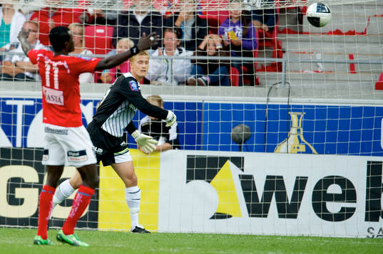 Abiola Dauda, Kalmar, Pär Hansson, målvakt, Helsingborg