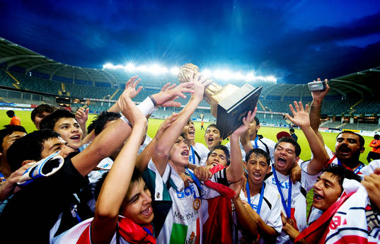 Bläddra bland fler bilder av Fotboll, Gothia Cup, Finaler, Fredag:
