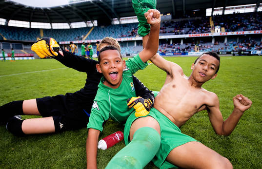 P13, Club Reunion, jubel, vinnare, Gothia Cup 2011