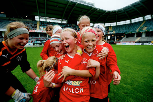 F12,Oulu Nice Soccer, jubel