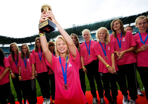 F14, Dalby GIF, brons, Gothia Cup 2011. Pokal