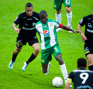 Elvis Santana, Assyriska och Jose Monteiro de Macedo,