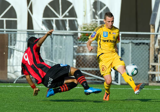 Martin Andersen, Ängelholm. Tackling, glidtackling