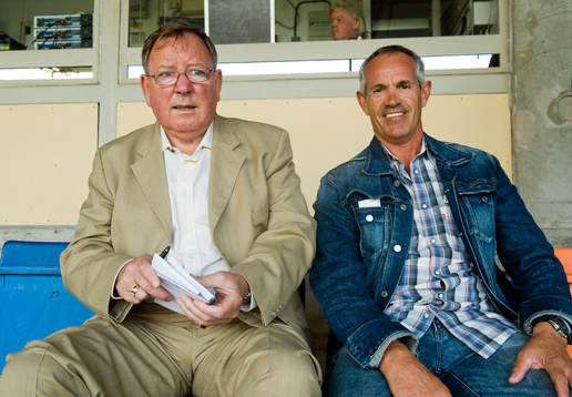 Martin Ferguson och Steven Jones, talangscout (scout)