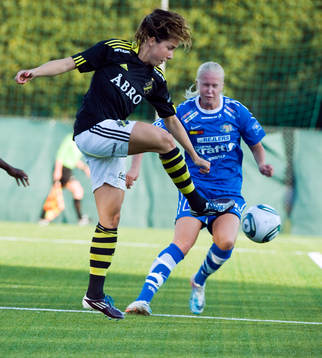 Clara Markstedt, AIK och Tiina Vatanen, Sunnanå
