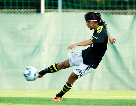 Nazanin Vaseghpanah, AIK