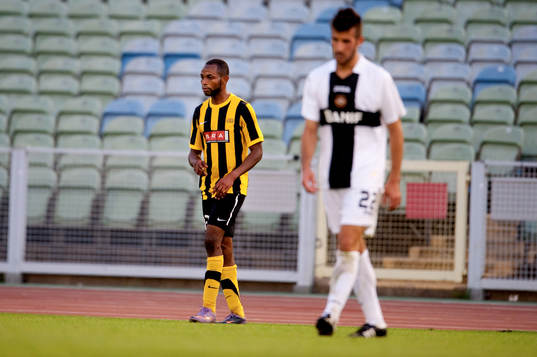 Rene Makondele, Häcken, depp, Joao Aurelio, Nacional