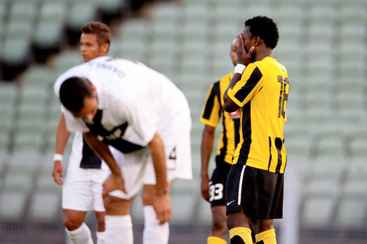 Majeed Waris, Häcken, depp