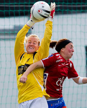 Kristin Hammarström, målvakt Göteborg, Marina Pettersson