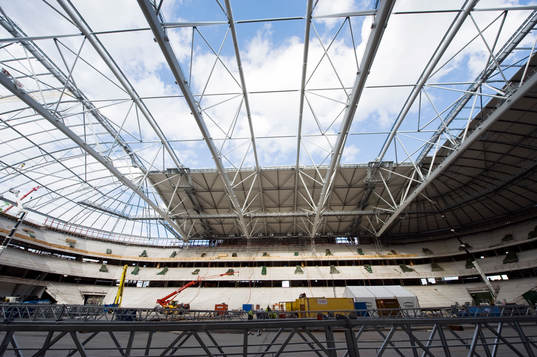 Fotboll, Swedbank Arena, Exteriör, Bygge