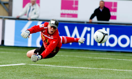 Caroline Jönson, målvakt, Umeå ser 1-0 gå i mål