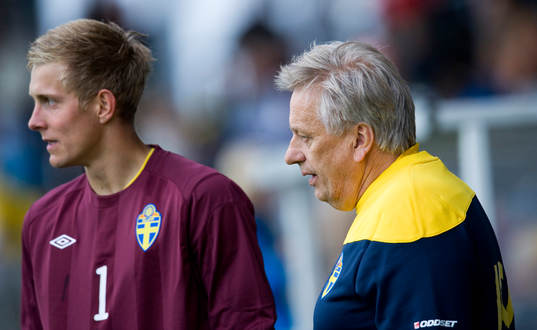 Karl-Johan Johnsson, målvakt, Sverige, och Tommy