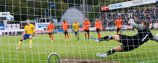 2-0, straff, John Guidetti, Sverige