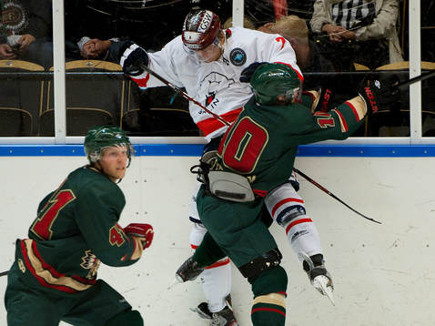 Fredrik Pettersson, Frölunda Frank Hördler, Eisbären