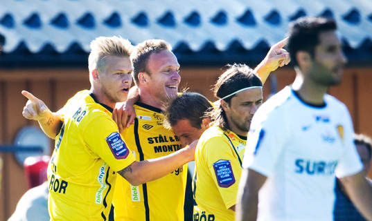 Marcus Ekenberg och David Löfquist, Mjällby (Jubel)