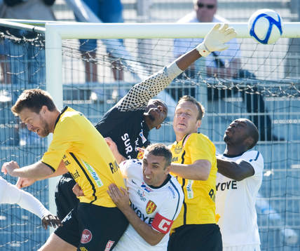 Marcus Ekenberg, Mjällby, och Dwayne Miller, målvakt,