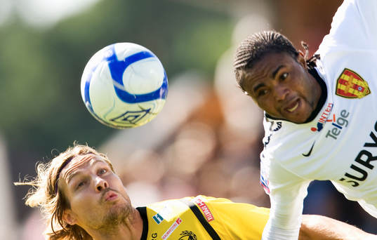 Tobias Grahn, Mjällby och Alusine Kamara, Syrianska