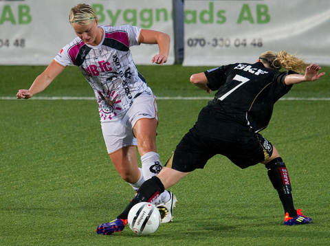 Bläddra bland fler bilder av Fotboll, Damallsvenskan, Göteborg - Ldb Malmö