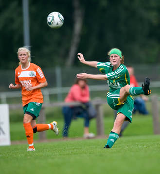 Fotboll dam, division 3, småklubbs, Åhus - Wä