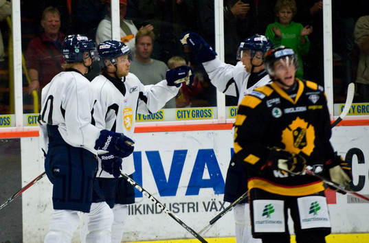 Johan Andersson, Gustav Hjelmarsson, jubel, Växjö