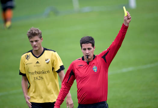 Linus Karlsson , varning IFK Hässleholm
