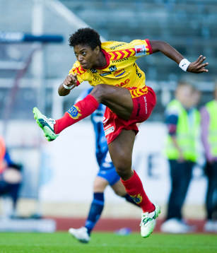 Elaine Estrella Moura,Tyresö