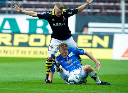 Daniel Gustavsson, AIK och Joakim Nilsson, Trelleborg