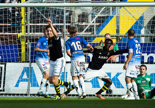 Nils-Eric Johansson och Kwame Karikari, AIK jubel