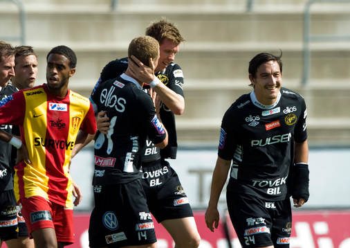 David Elm, 0-1 och lite senare gör Stefan Ishizaki,
