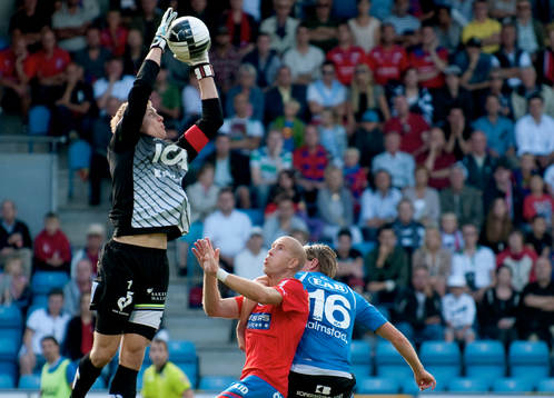 Karl-Johan Johnsson, målvakt, Halmstad, Mattias