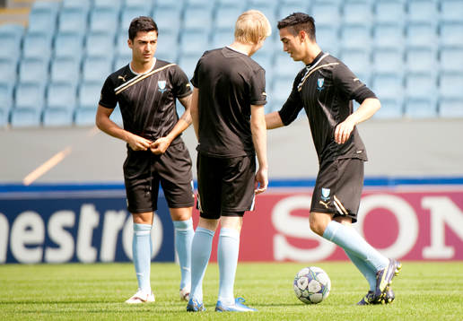 Jiloan Hamad, Amin Nazari